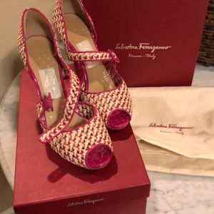 Salvatore Ferragamo Philippe heels Final price!